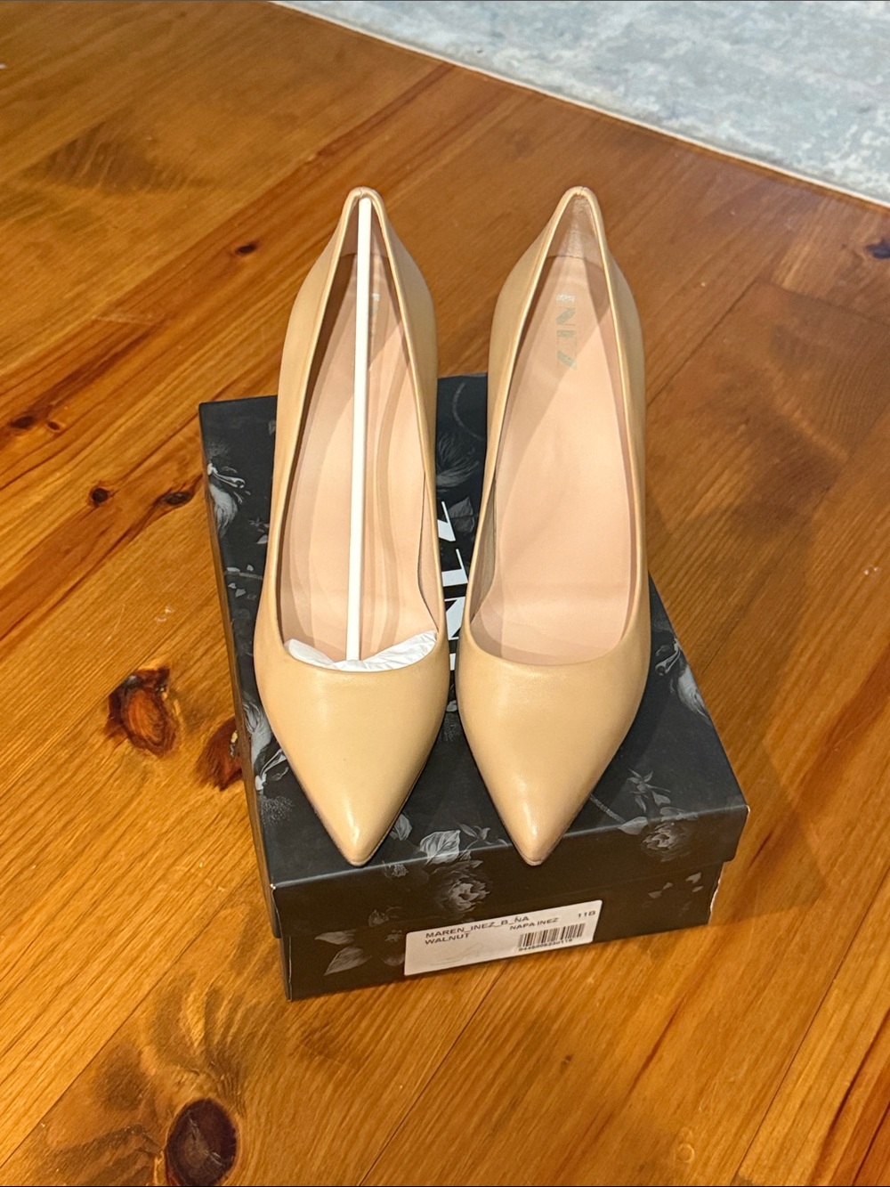 Women's Nude Pointed-Toe Heels - Elegant Beige Pumps